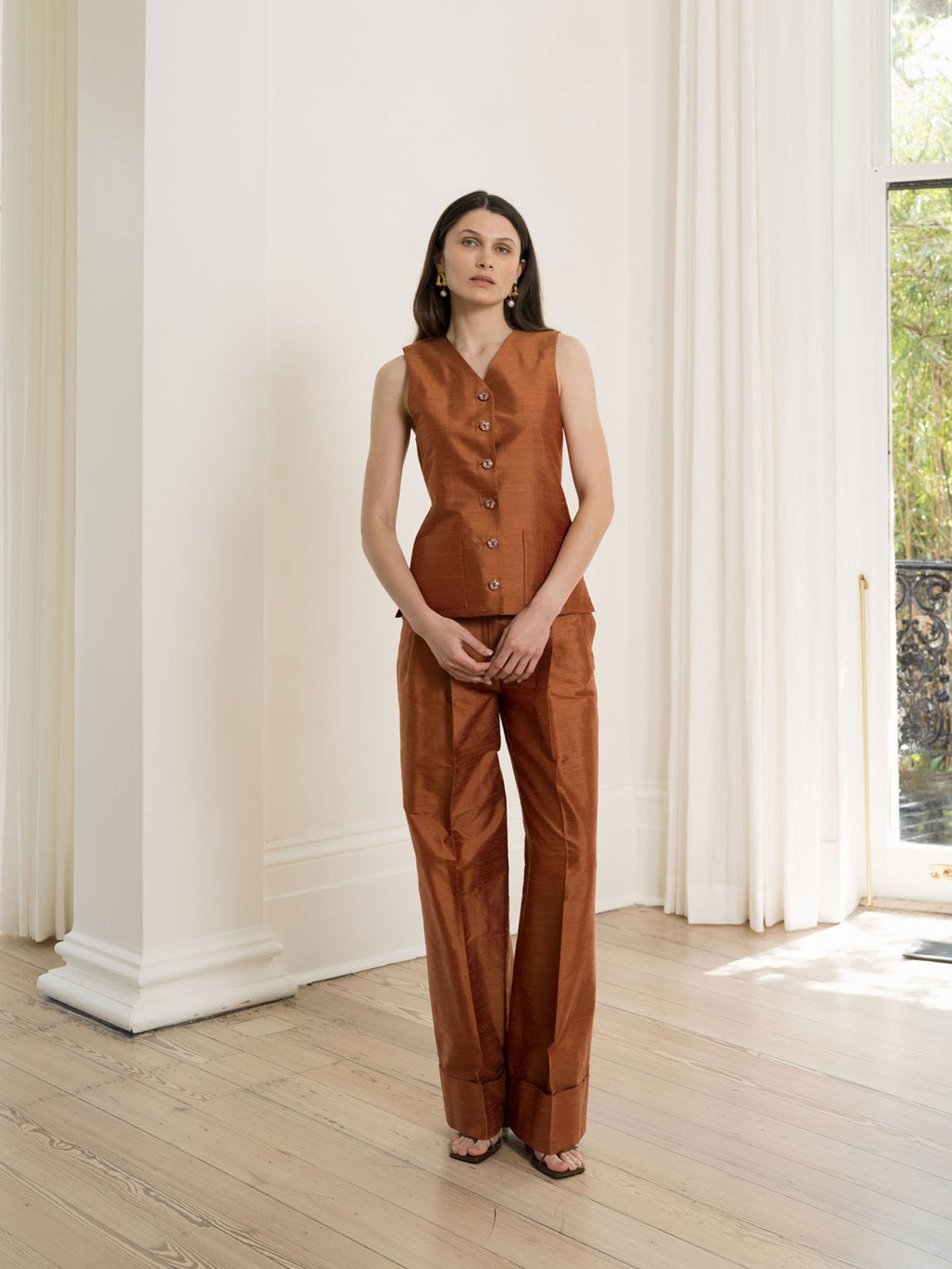 The Vested Shell in Terracotta Silk