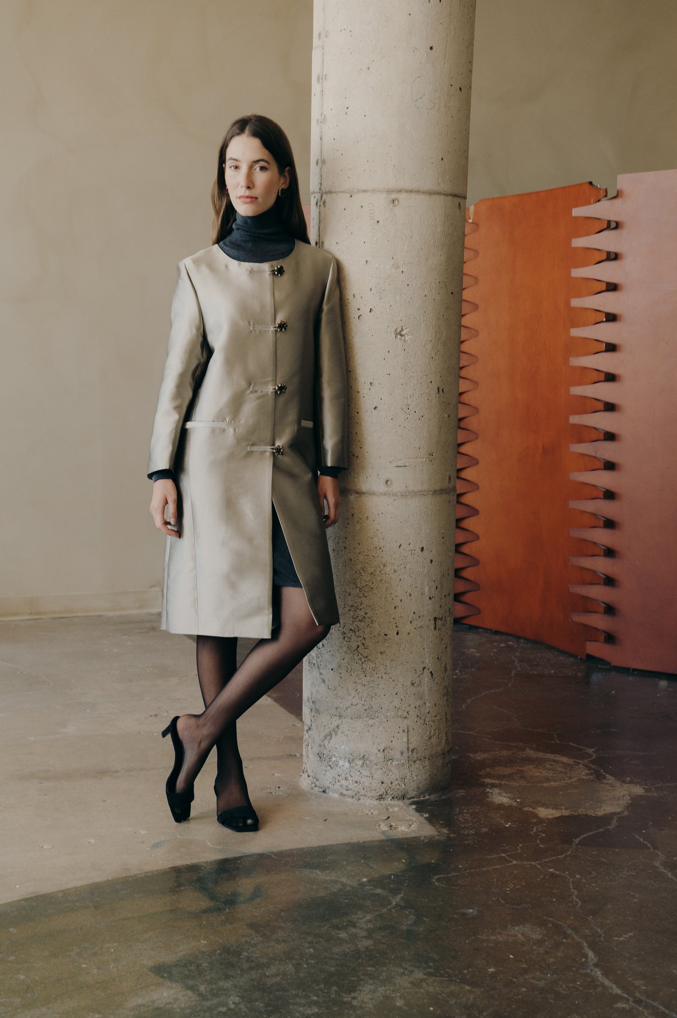 Look VIII